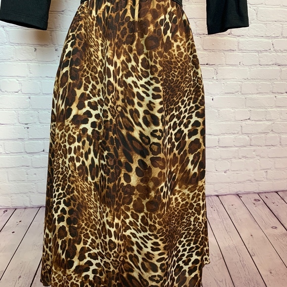 Chic Leopard print Chiffon Midi Skirt on trend - Picture 4 of 8
